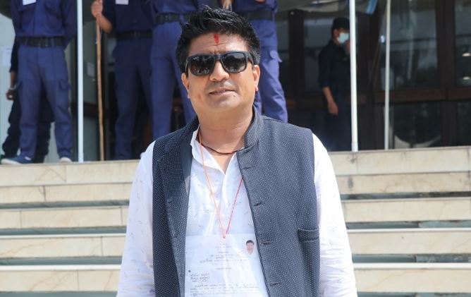 एमालेबाट निर्वाचित काठमाडौं–४ का वडाध्यक्ष महर्जनविरुद्ध पक्राउ पुर्जी जारी